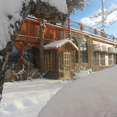 Hospedium Hostal Almanzor Наваредонда де Гредос Екстериор снимка