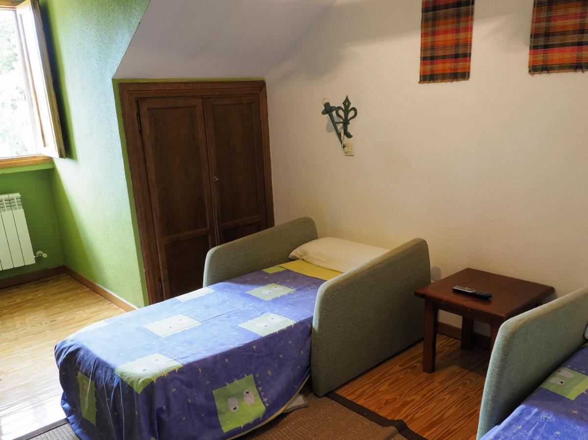 Hospedium Hostal Almanzor Наваредонда де Гредос Екстериор снимка